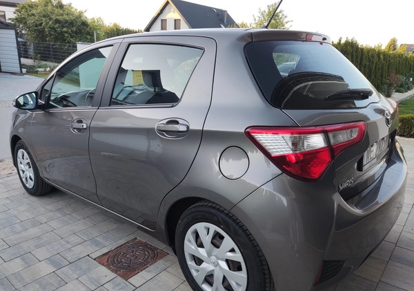 Toyota Yaris cena 49900 przebieg: 134000, rok produkcji 2020 z Trzebinia małe 781